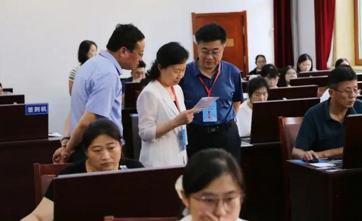 宁夏护士执业资格难不难考具体怎么考证(宁夏护士资格考试难)